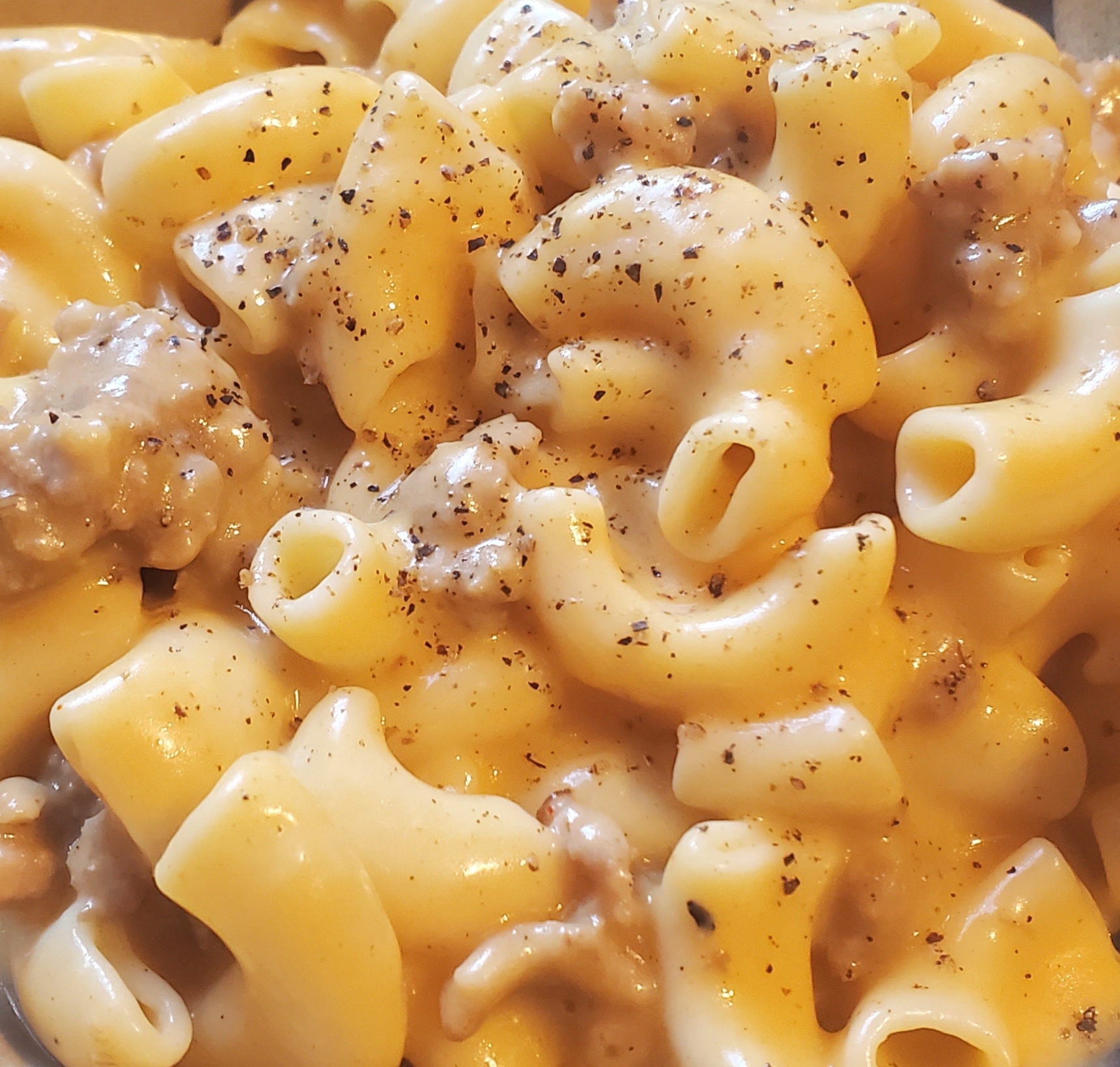 macaroni and cheese in an instant pot